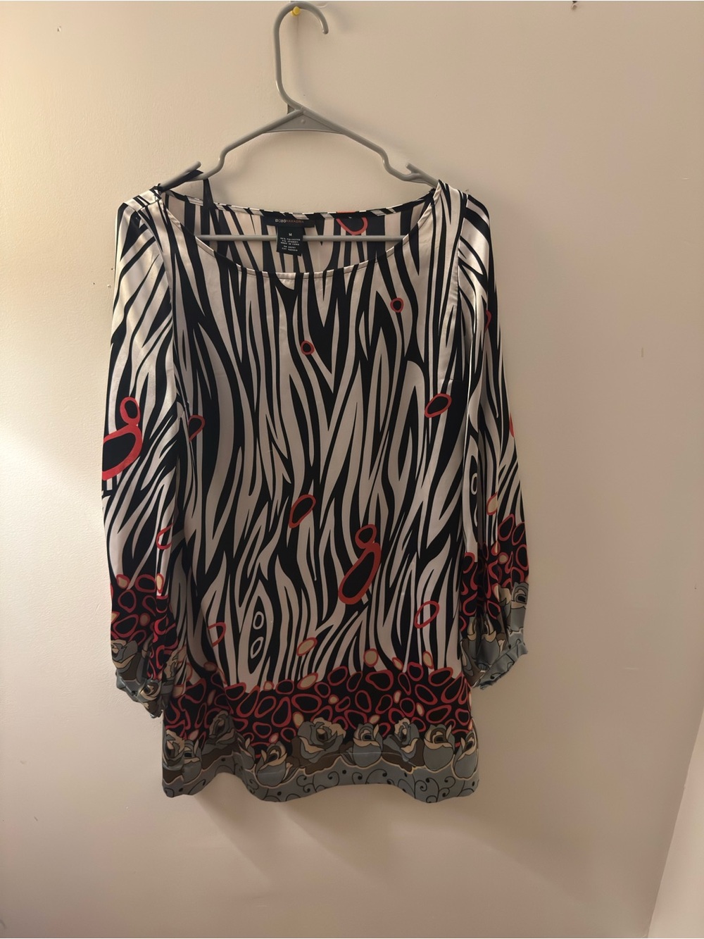 BCBGMaxAzria Black, White & Red Abstract Print Tunic